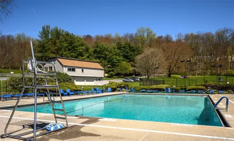 605 Heritage Hills Somers NY 10589