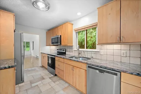 605 Heritage Hills Somers NY 10589