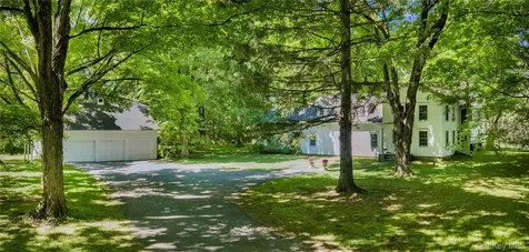 64 S Quaker Hill Road Pawling NY 12564