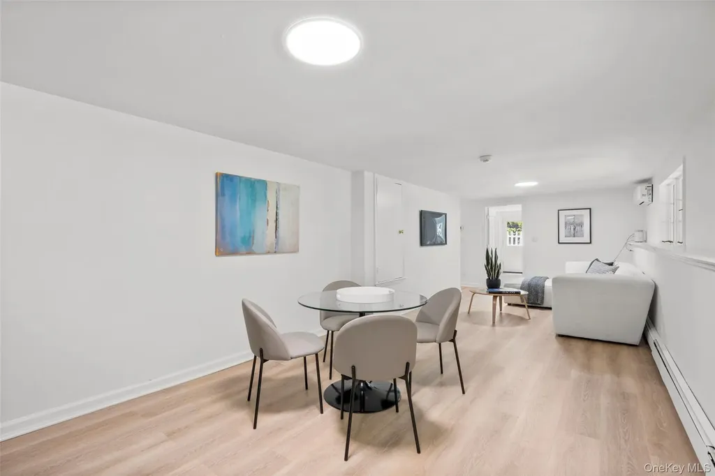 125 Saxon Woods Road White Plains NY 10605