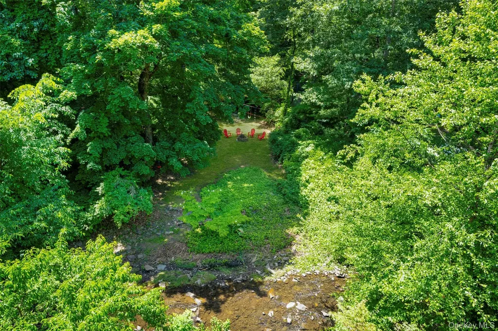 125 Saxon Woods Road White Plains NY 10605