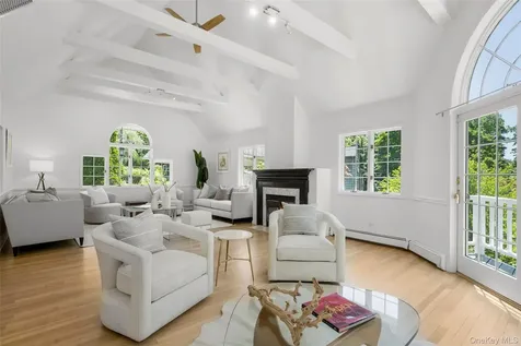 125 Saxon Woods Road White Plains NY 10605