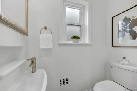 163 St Nicholas Avenue Bronxville NY 10708