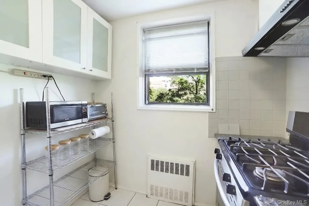 488 Ocean Parkway Brooklyn NY 11218