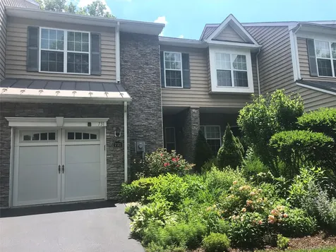 731 Huntington Drive Fishkill NY 12524