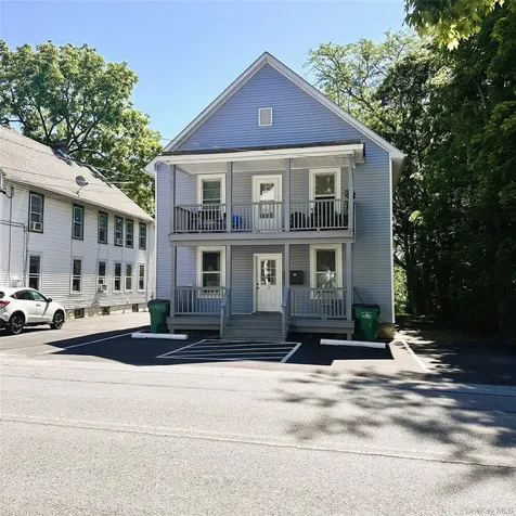12 Seitz Terrace Poughkeepsie NY 12603