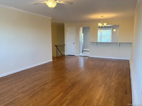 11 Harbour Lane Oyster Bay NY 11771