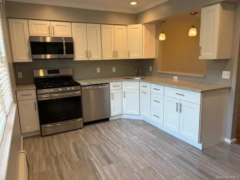 11 Harbour Lane Oyster Bay NY 11771