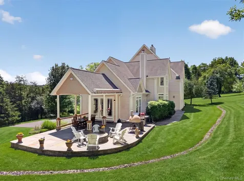 22 Goshen Road Chester NY 10918