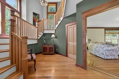 22 Goshen Road Chester NY 10918