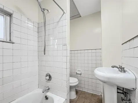 119 S 11th Avenue Mount Vernon NY 10550