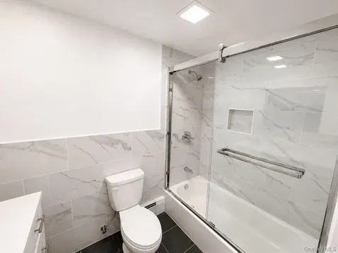 27 Wedgewood Drive Coram NY 11727