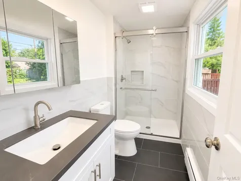 27 Wedgewood Drive Coram NY 11727