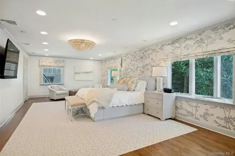 624 Timpson Street Pelham NY 10803