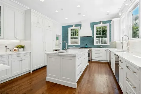 624 Timpson Street Pelham NY 10803