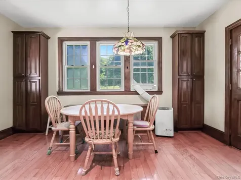 51 Crescent Road Port Washington NY 11050