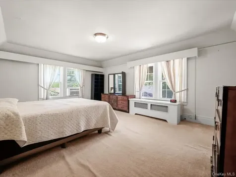 51 Crescent Road Port Washington NY 11050