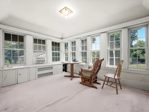 51 Crescent Road Port Washington NY 11050
