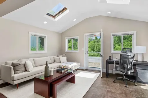 12 Raymond Road North Salem NY 10560