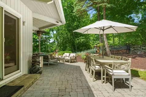 12 Raymond Road North Salem NY 10560