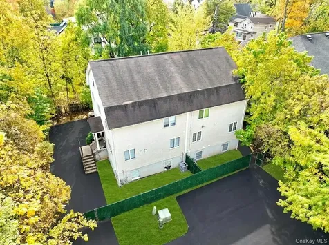 11 Laura Place Spring Valley NY 10977