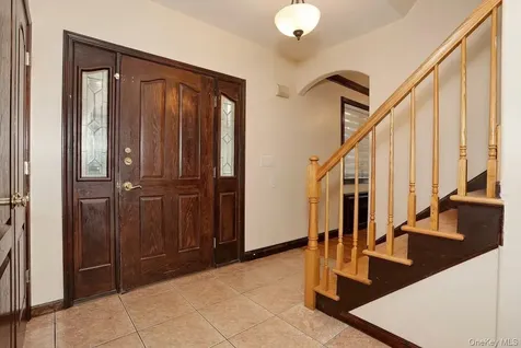 11 Laura Place Spring Valley NY 10977