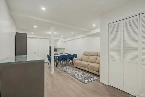 11 Laura Place Spring Valley NY 10977