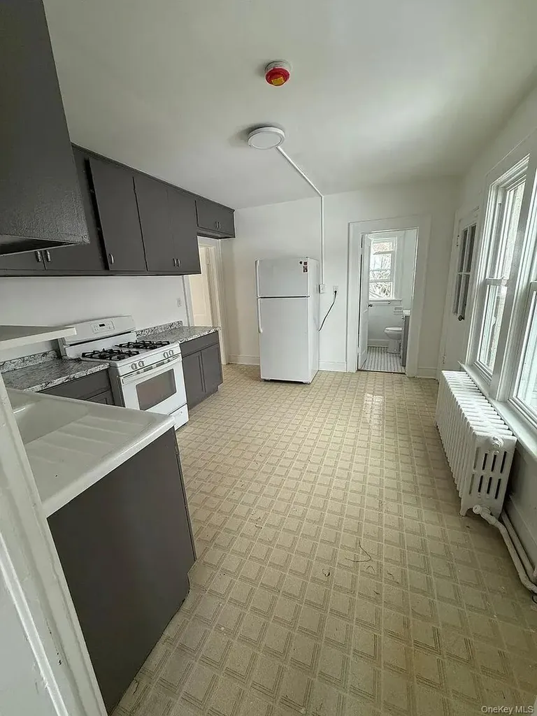 13 Springside Avenue Poughkeepsie NY 12603