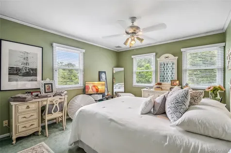 6 Cedar Avenue Locust Valley NY 11560
