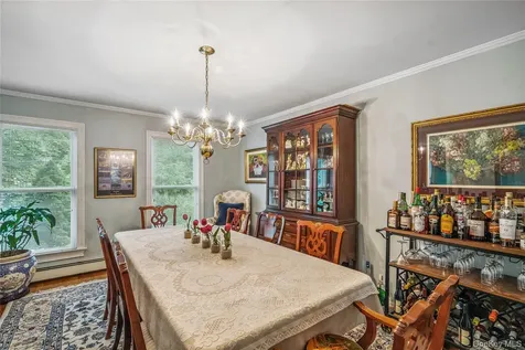 6 Cedar Avenue Locust Valley NY 11560