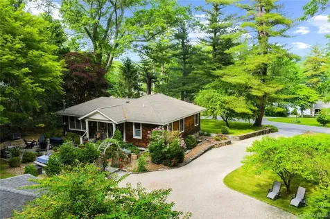 56 Lake Shore Drive South Salem NY 10590