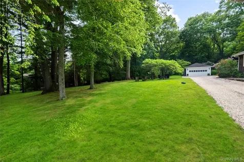 56 Lake Shore Drive South Salem NY 10590
