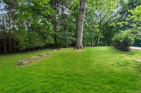 56 Lake Shore Drive South Salem NY 10590