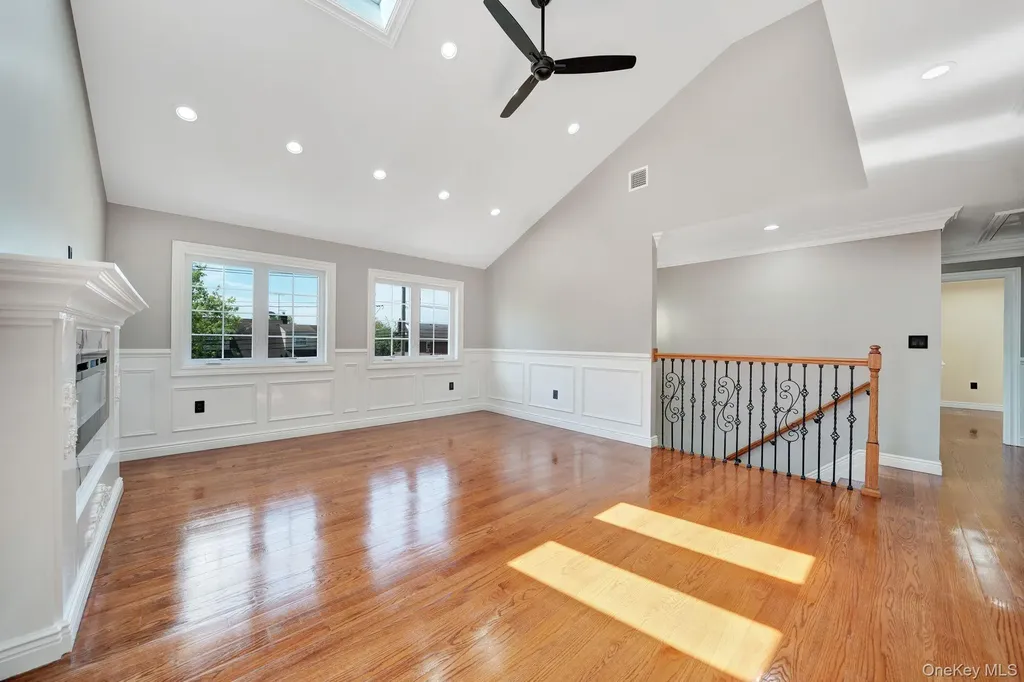 15 1st Street Elmont NY 11003