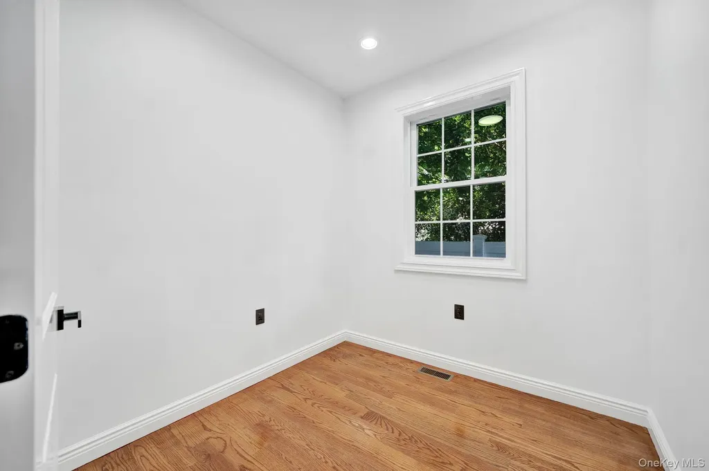 15 1st Street Elmont NY 11003