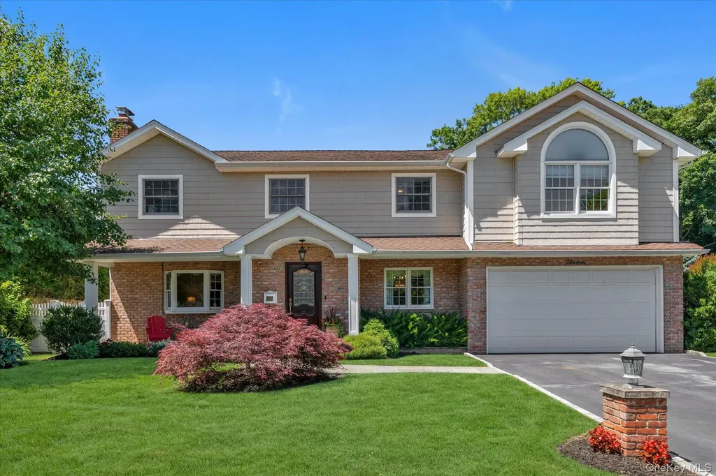 13 Darby Place Glen Head NY 11545