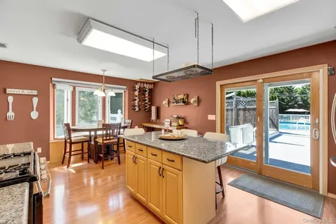 953 Karshick Street Bohemia NY 11716