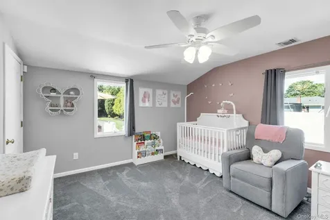 953 Karshick Street Bohemia NY 11716