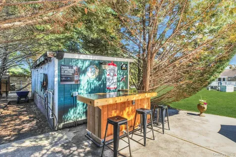 953 Karshick Street Bohemia NY 11716