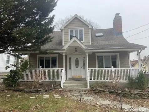 20 10th Street Locust Valley NY 11560
