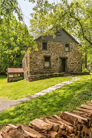 204 Ashokan Road Kingston NY 12401
