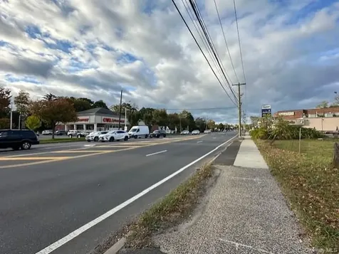 350 Commack Road Commack NY 11725