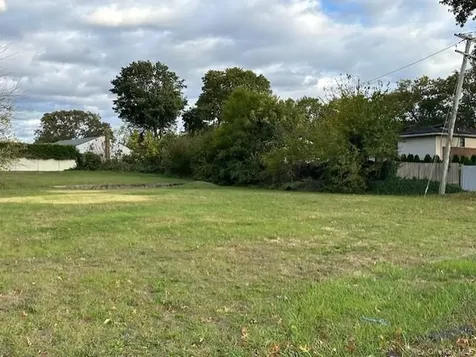 350 Commack Road Commack NY 11725