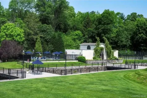 1 Scarsdale Road Tuckahoe NY 10707