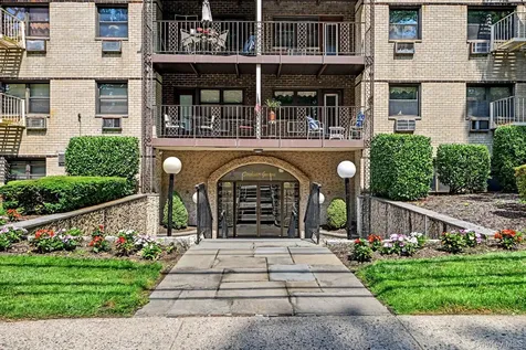 2241 Palmer Avenue New Rochelle NY 10801