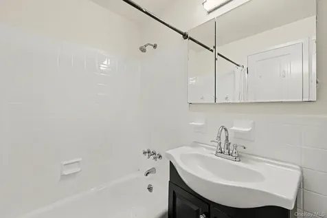 2241 Palmer Avenue New Rochelle NY 10801