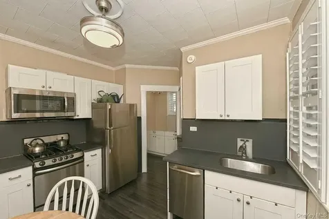 163/165 Lincoln Avenue Rockville Centre NY 11570