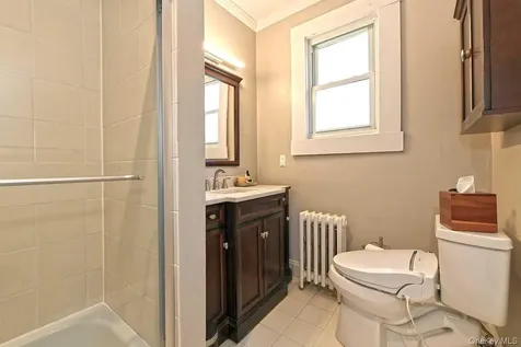 163/165 Lincoln Avenue Rockville Centre NY 11570