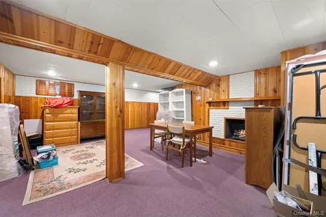 2389 Lindy Road Westbury NY 11590