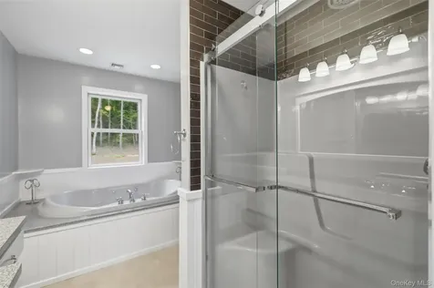 515 Samsonville Road Kerhonkson NY 12446